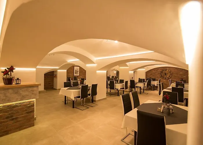 Biskupi Inn Raciborz