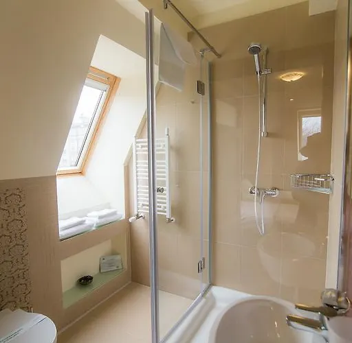 Biskupi Kro Racibórz