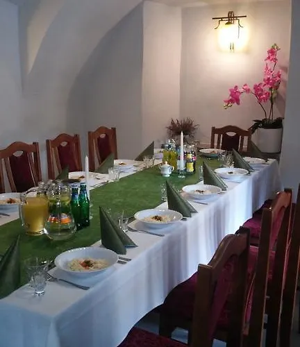 Biskupi Kro Racibórz